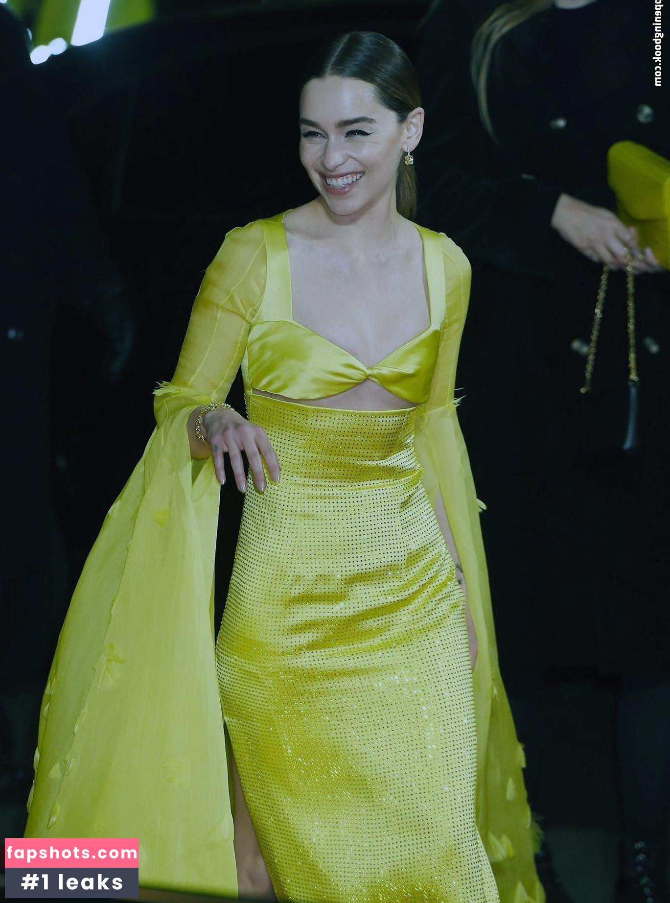 Emilia Clarke Nahé úniky fotek pouze od fanoušků #473 - Fapshots