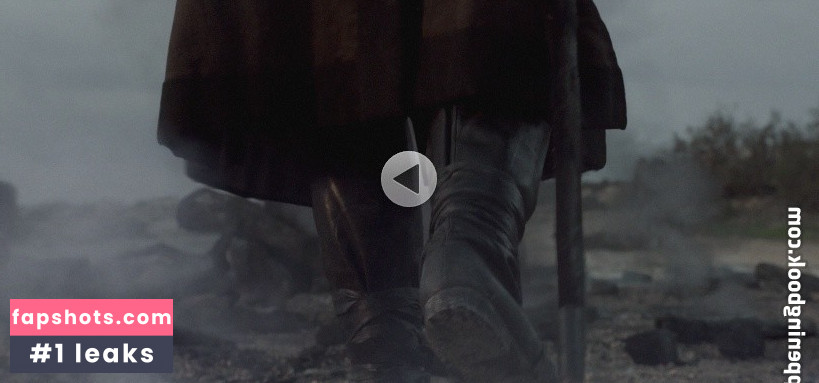 Emilia Clarke Nahé úniky fotek pouze od fanoušků #476 - Fapshots