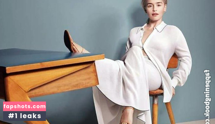 Emilia Clarke Nahé úniky fotek pouze od fanoušků #512 - Fapshots