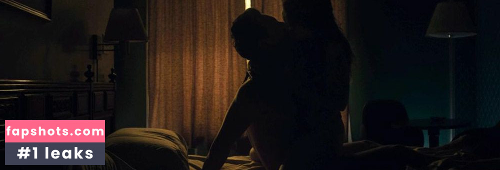 Emilia Clarke Nahé úniky fotek pouze od fanoušků #566 - Fapshots