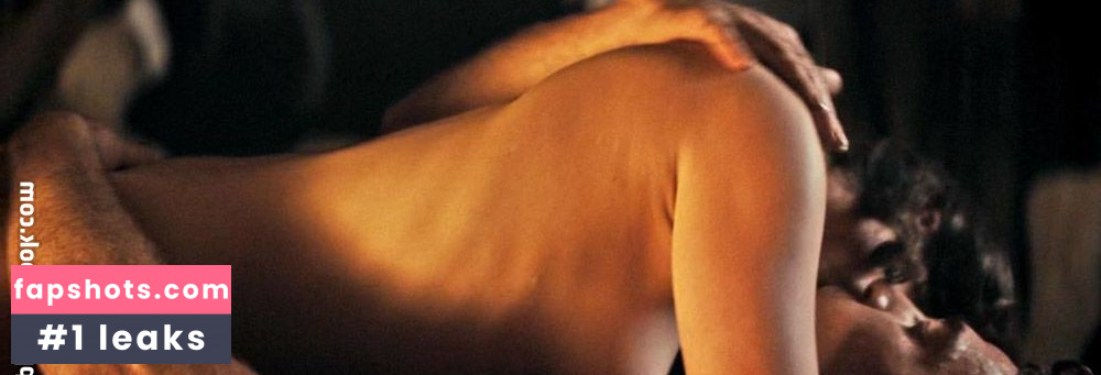 Emilia Clarke Nahé úniky fotek pouze od fanoušků #574 - Fapshots