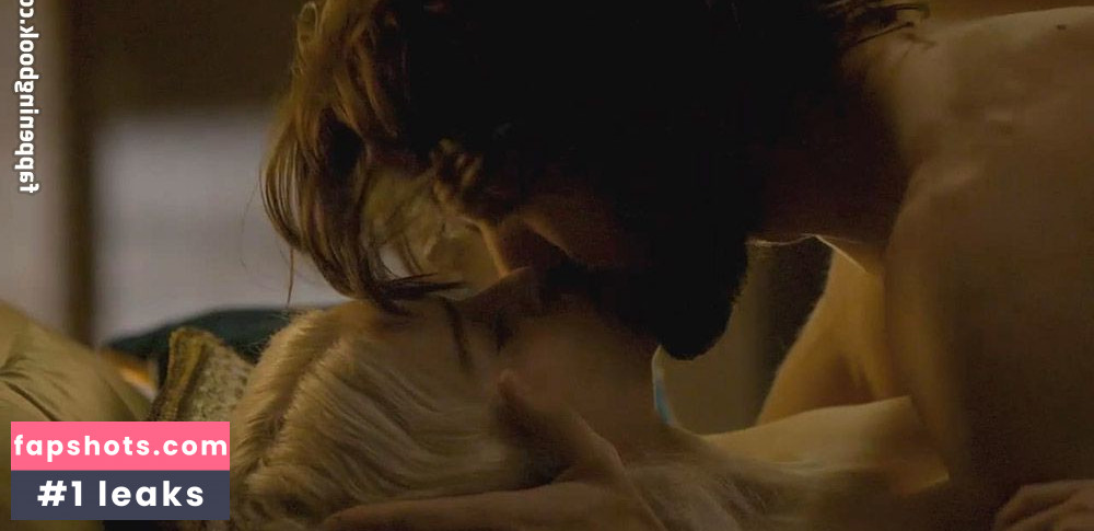 Emilia Clarke Nahé úniky fotek pouze od fanoušků #577 - Fapshots