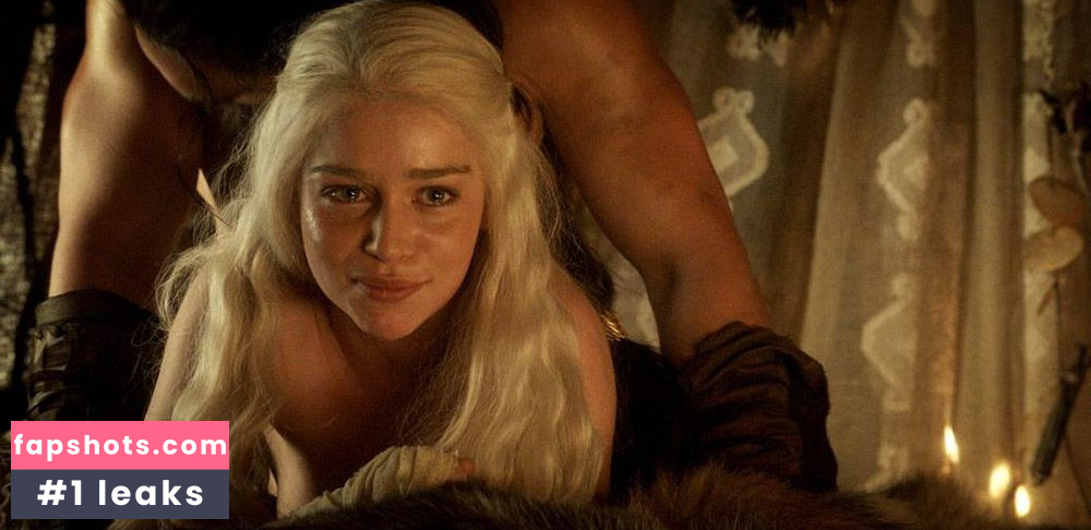 Emilia Clarke Nahé úniky fotek pouze od fanoušků #585 - Fapshots