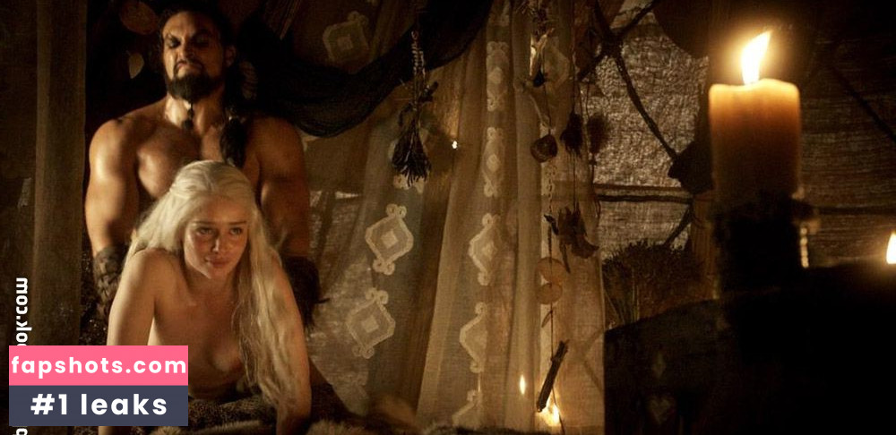 Emilia Clarke Nahé úniky fotek pouze od fanoušků #588 - Fapshots