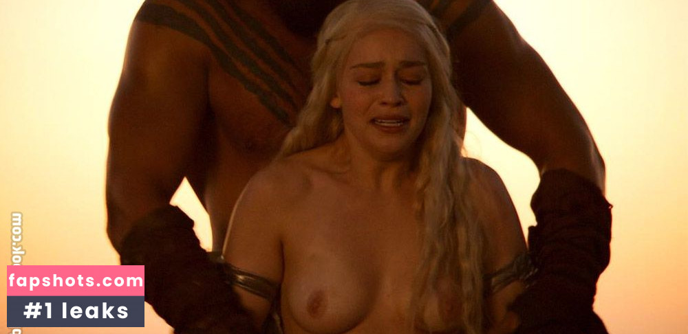Emilia Clarke Nahé úniky fotek pouze od fanoušků #593 - Fapshots