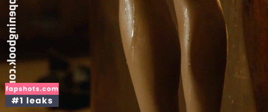 Emilia Clarke Nahé úniky fotek pouze od fanoušků #779 - Fapshots