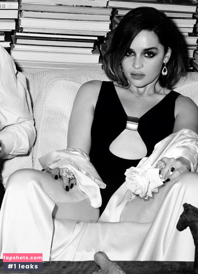 Emilia Clarke Nahé úniky fotek pouze od fanoušků #791 - Fapshots
