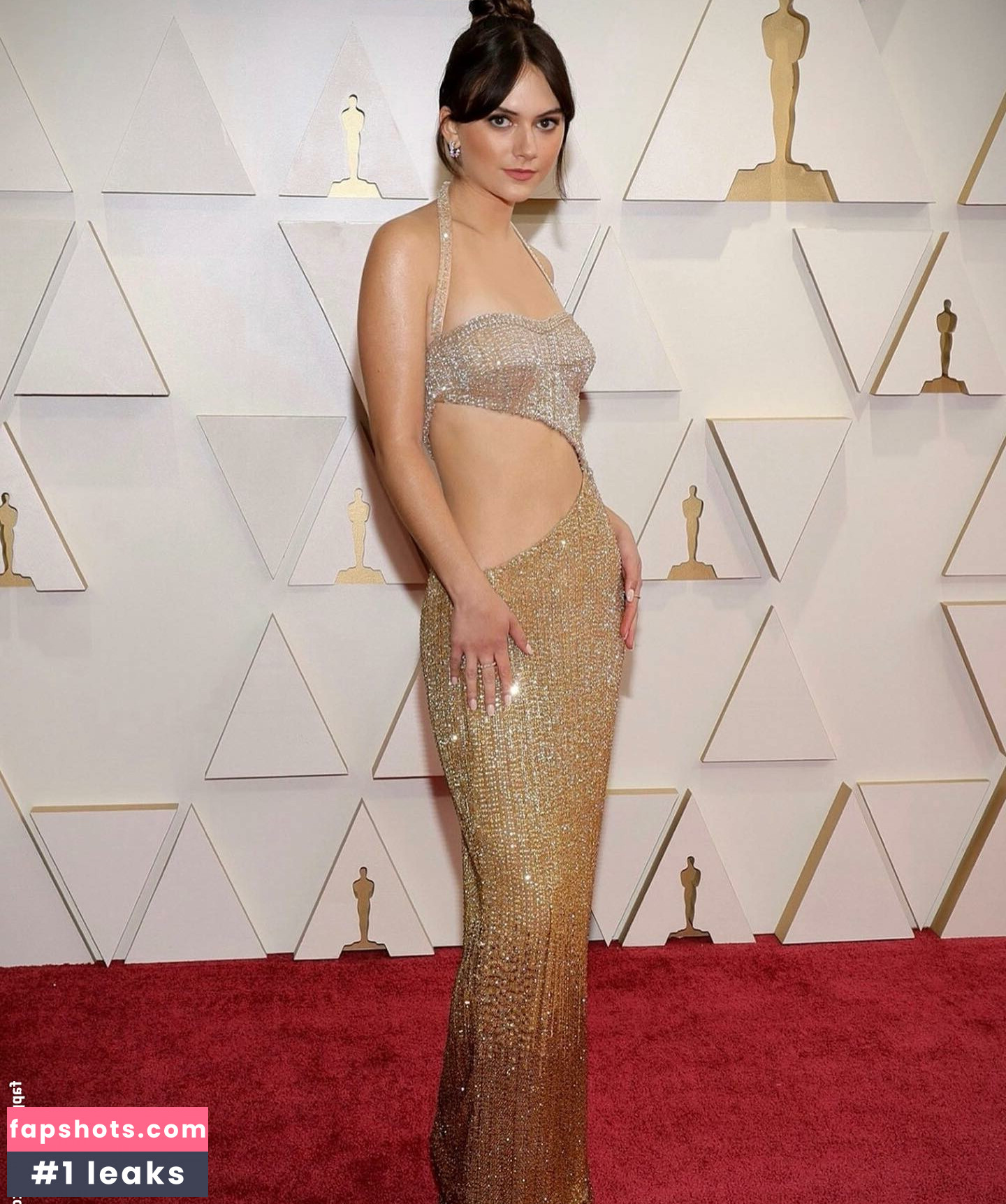 Emilia Jones Nude Leaks OnlyFans Photos #15 - LeakJerk