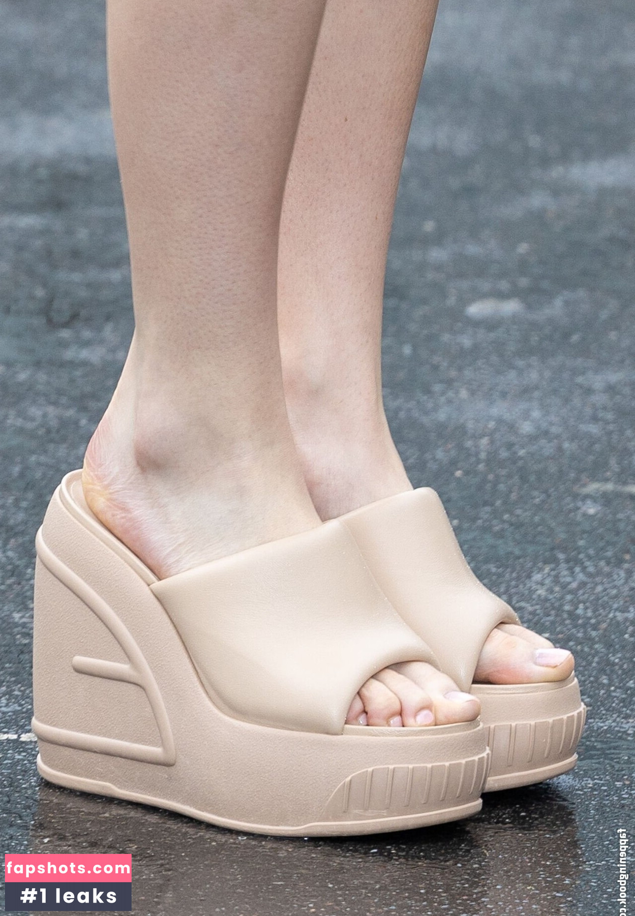 Emilia Jones gallery photo #40