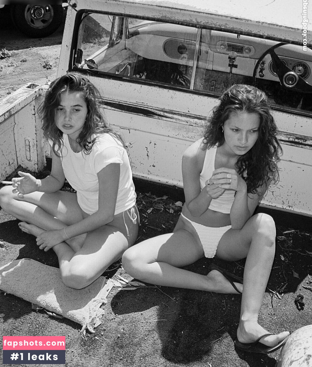 Emilia Merkell Nude Leaks OnlyFans Photos #18 - LeakJerk