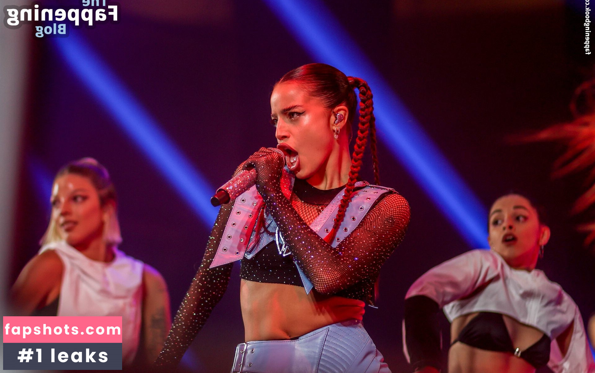 Emilia Mernes gallery photo #35