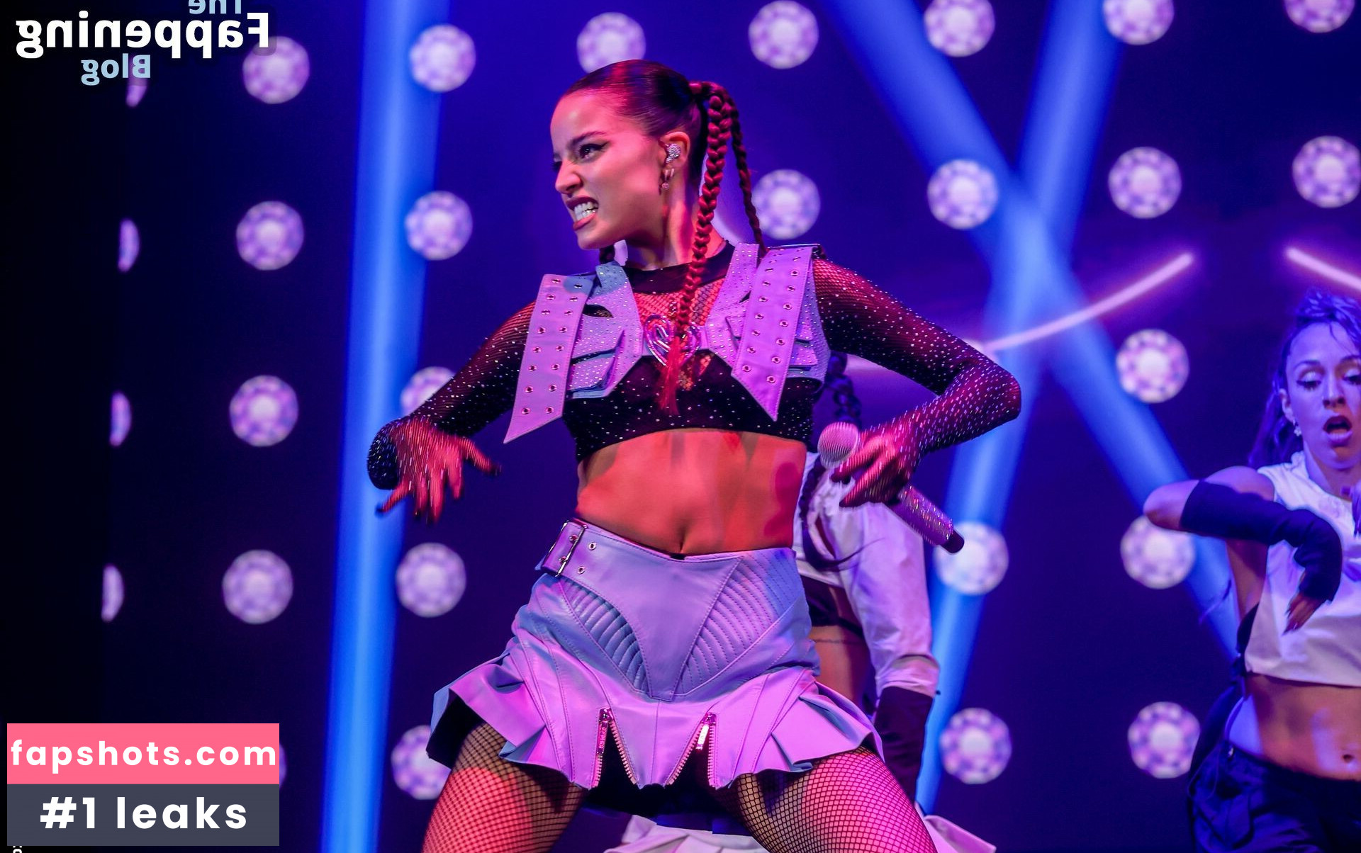 Emilia Mernes gallery photo #37