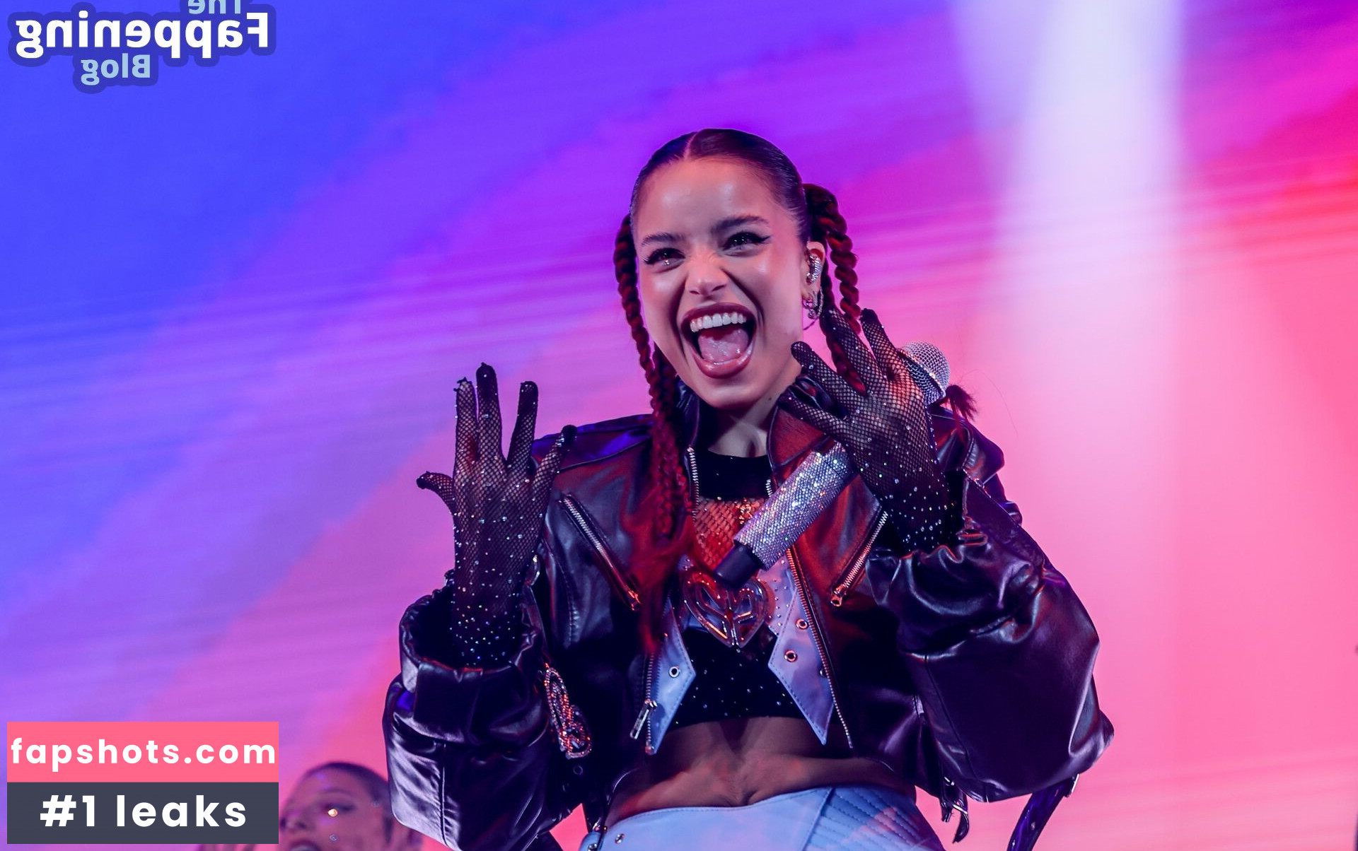 Emilia Mernes gallery photo #40