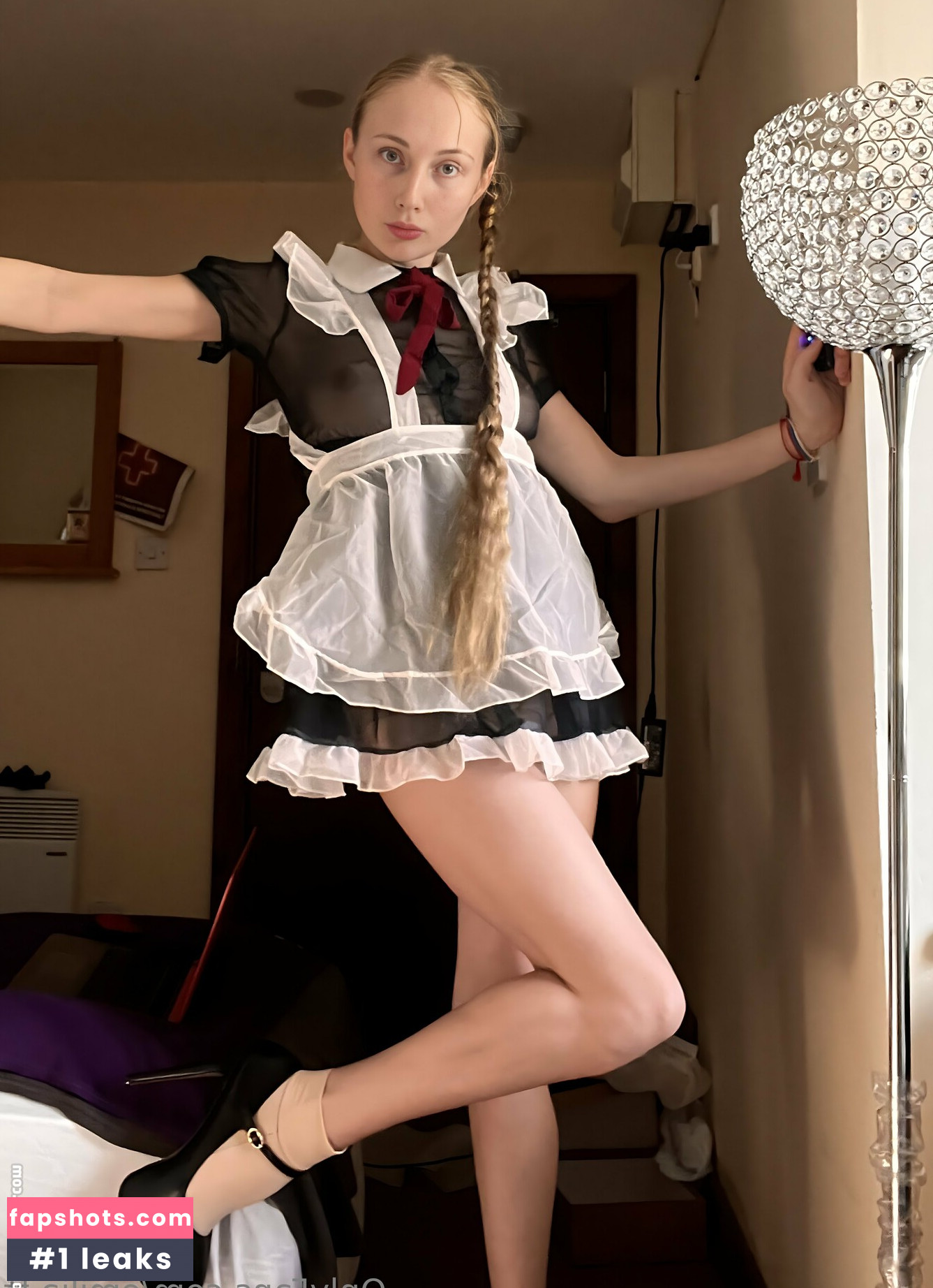 emilia.tt Nahé úniky fotek pouze od fanoušků #5 - Fapshots