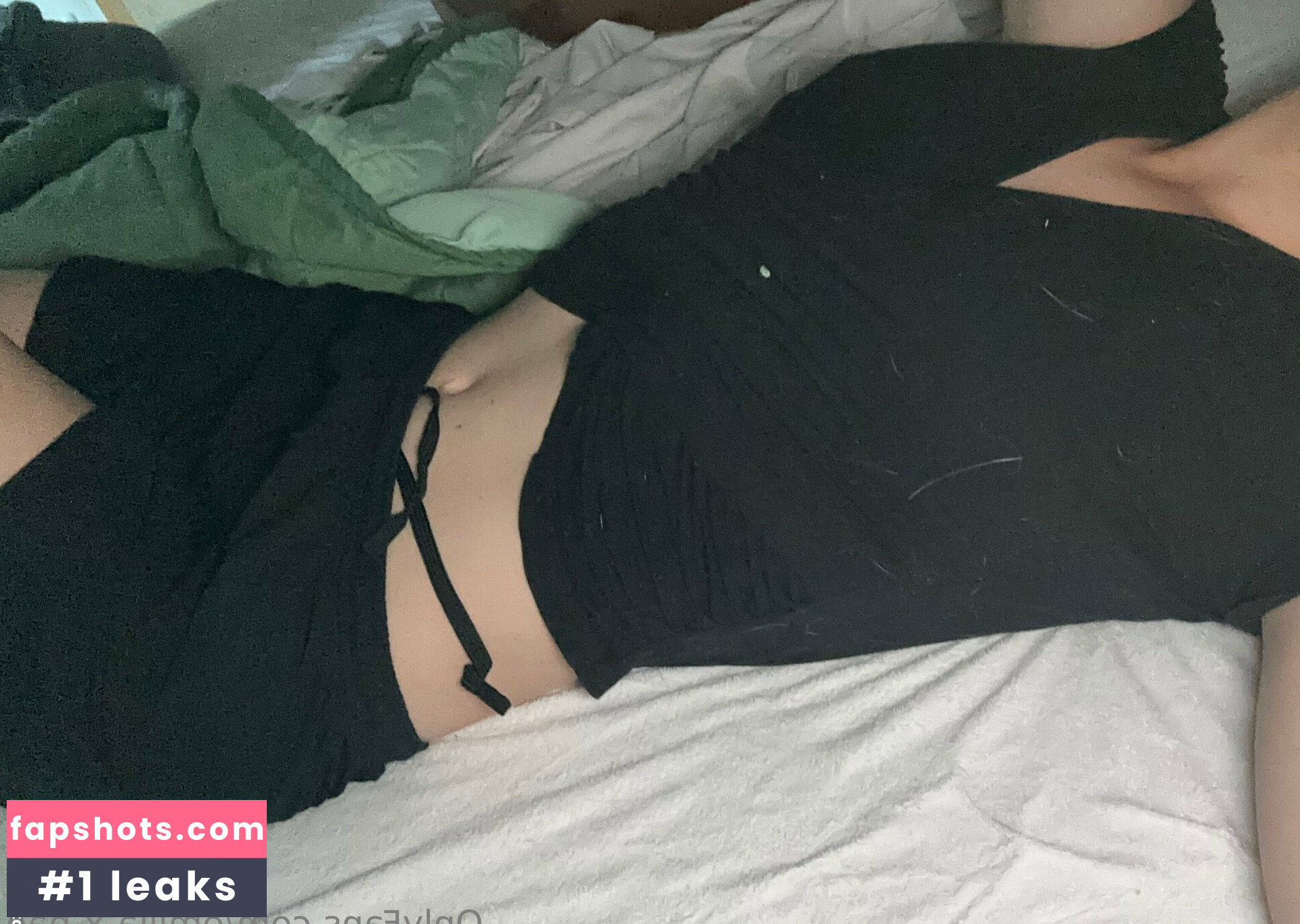 emilia-x-bae nude babe gallery