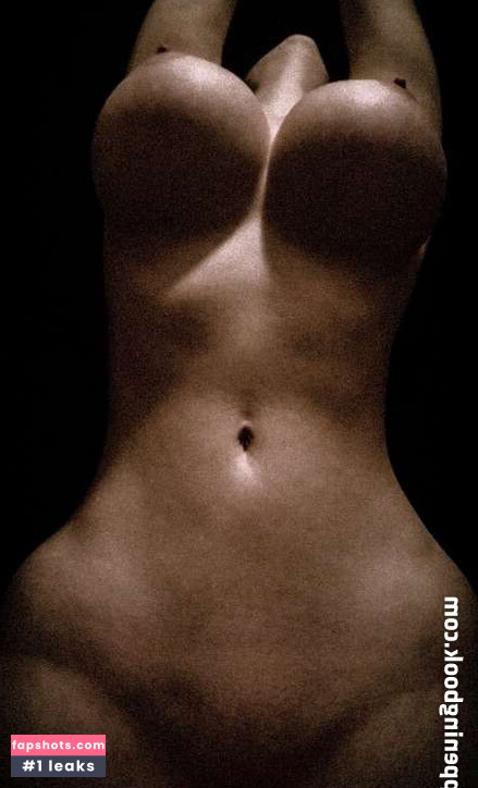 Emilia Zabberoni gallery photo #107