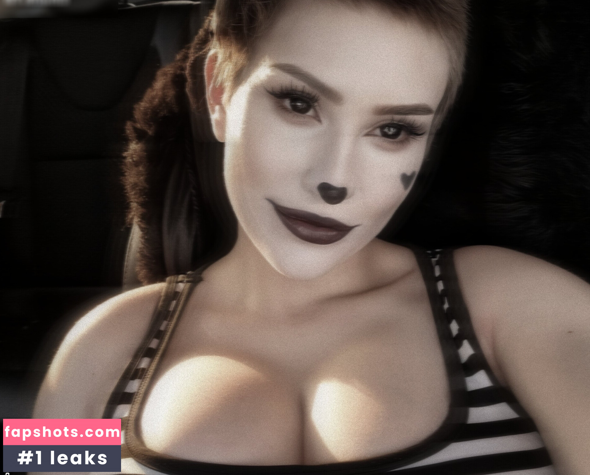 Emilia Zabberoni gallery photo #15