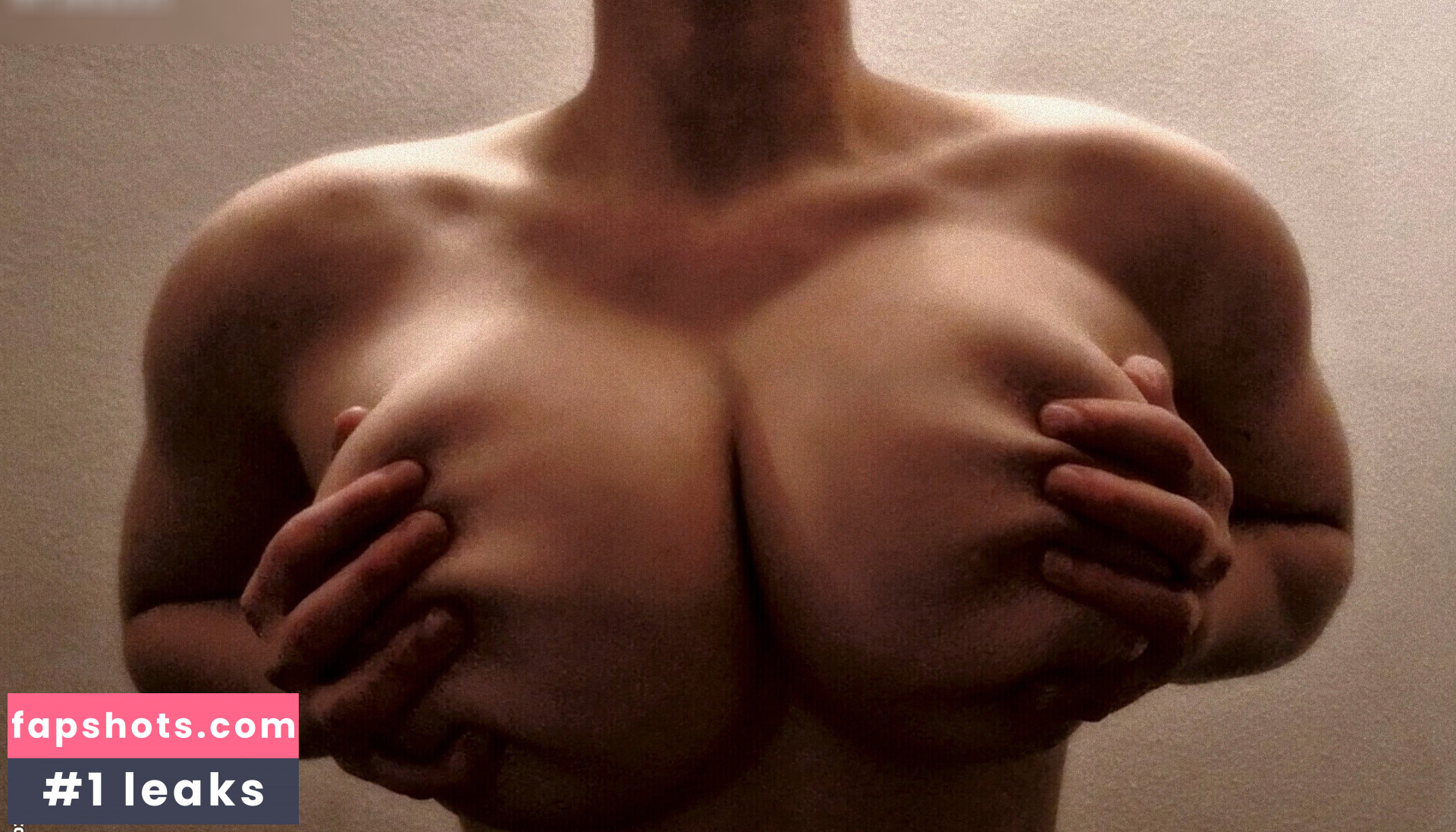 Emilia Zabberoni gallery photo #36