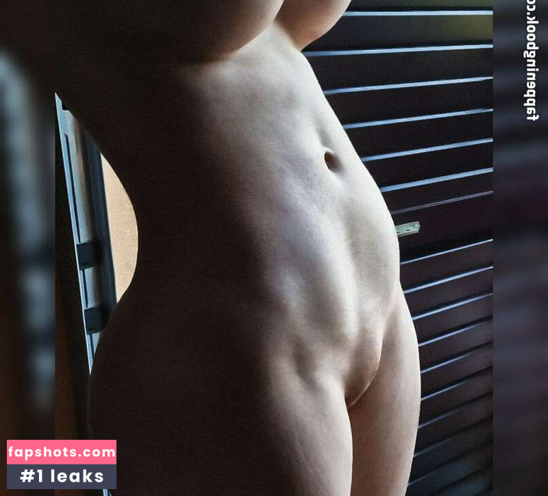 Emilia Zabberoni gallery photo #76