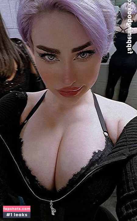 Emilia Zabberoni nude babe gallery