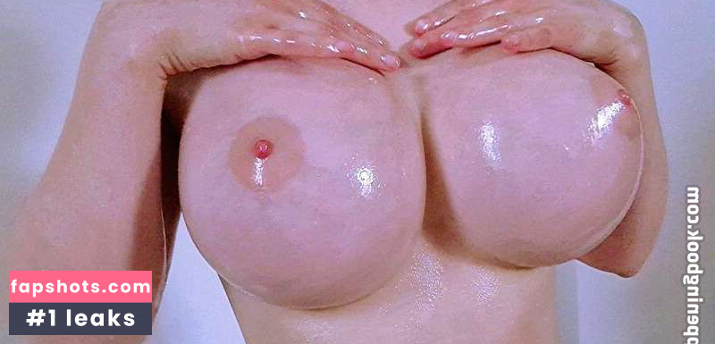 Emilia Zabberoni gallery photo #99