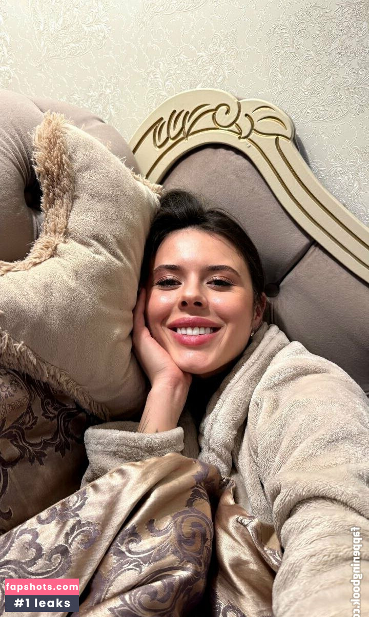 emiliaarola gallery photo #108