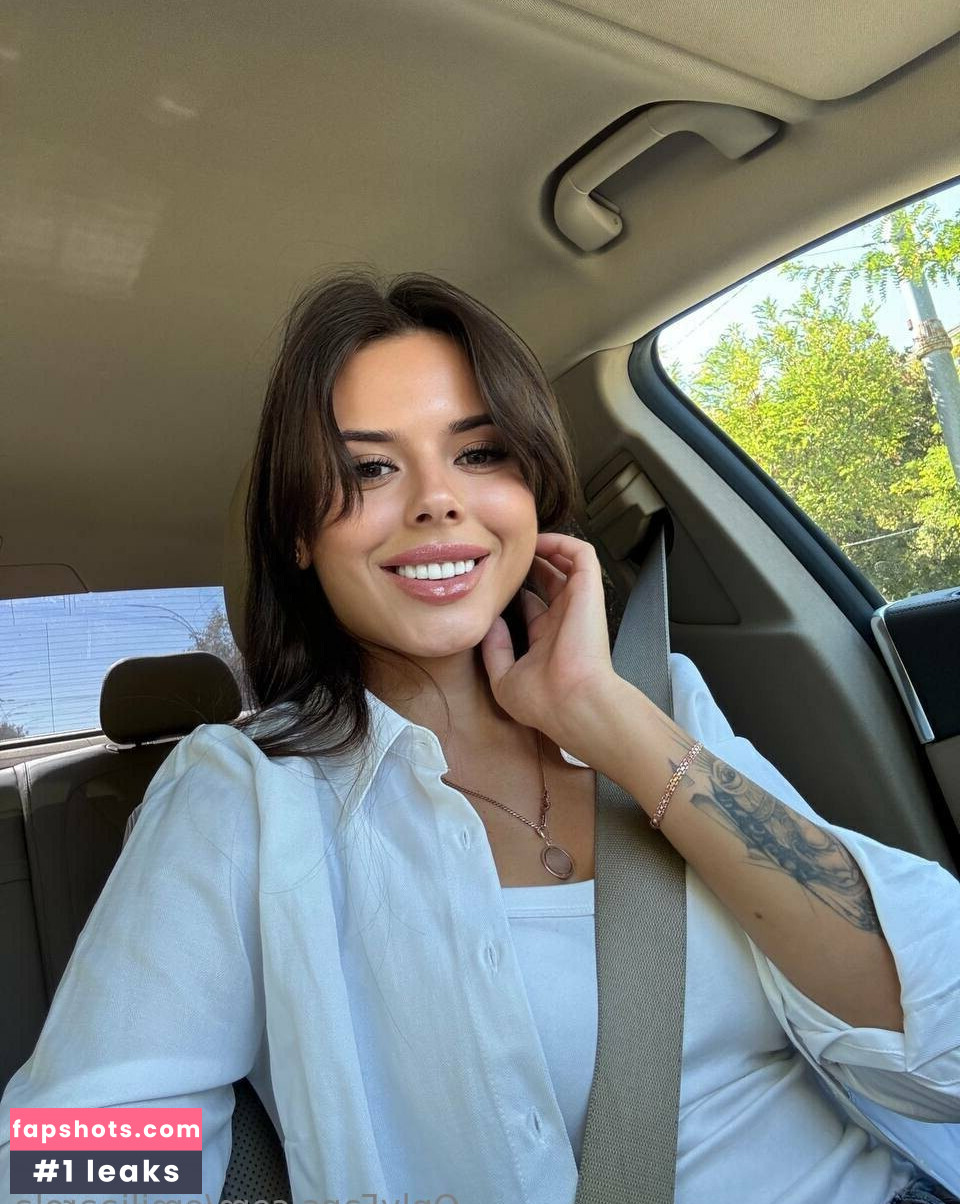 emiliaarola gallery photo #19