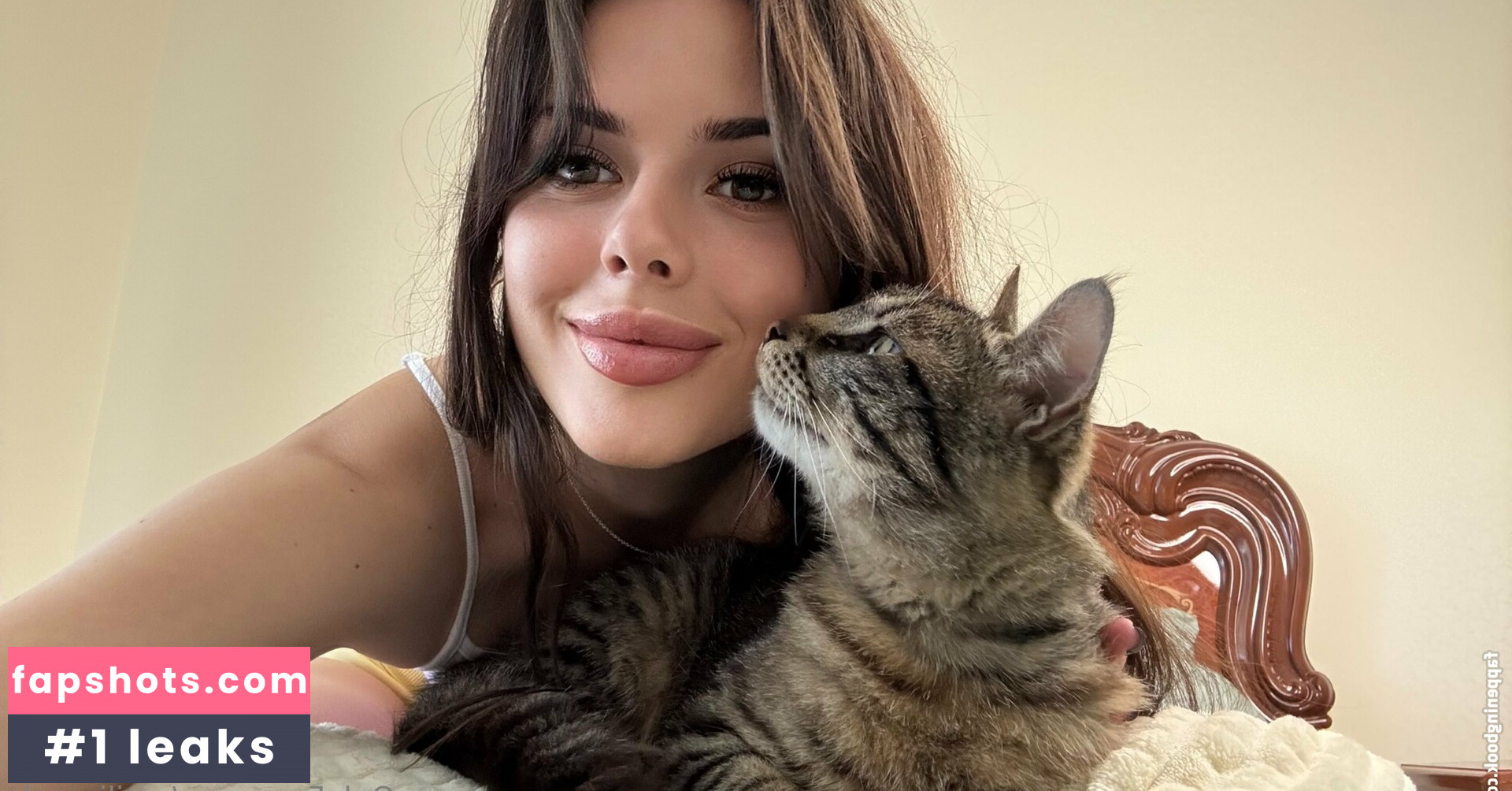 emiliaarola gallery photo #33