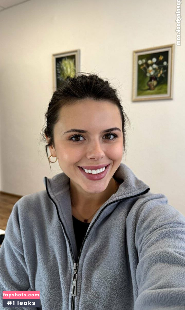 emiliaarola gallery photo #90