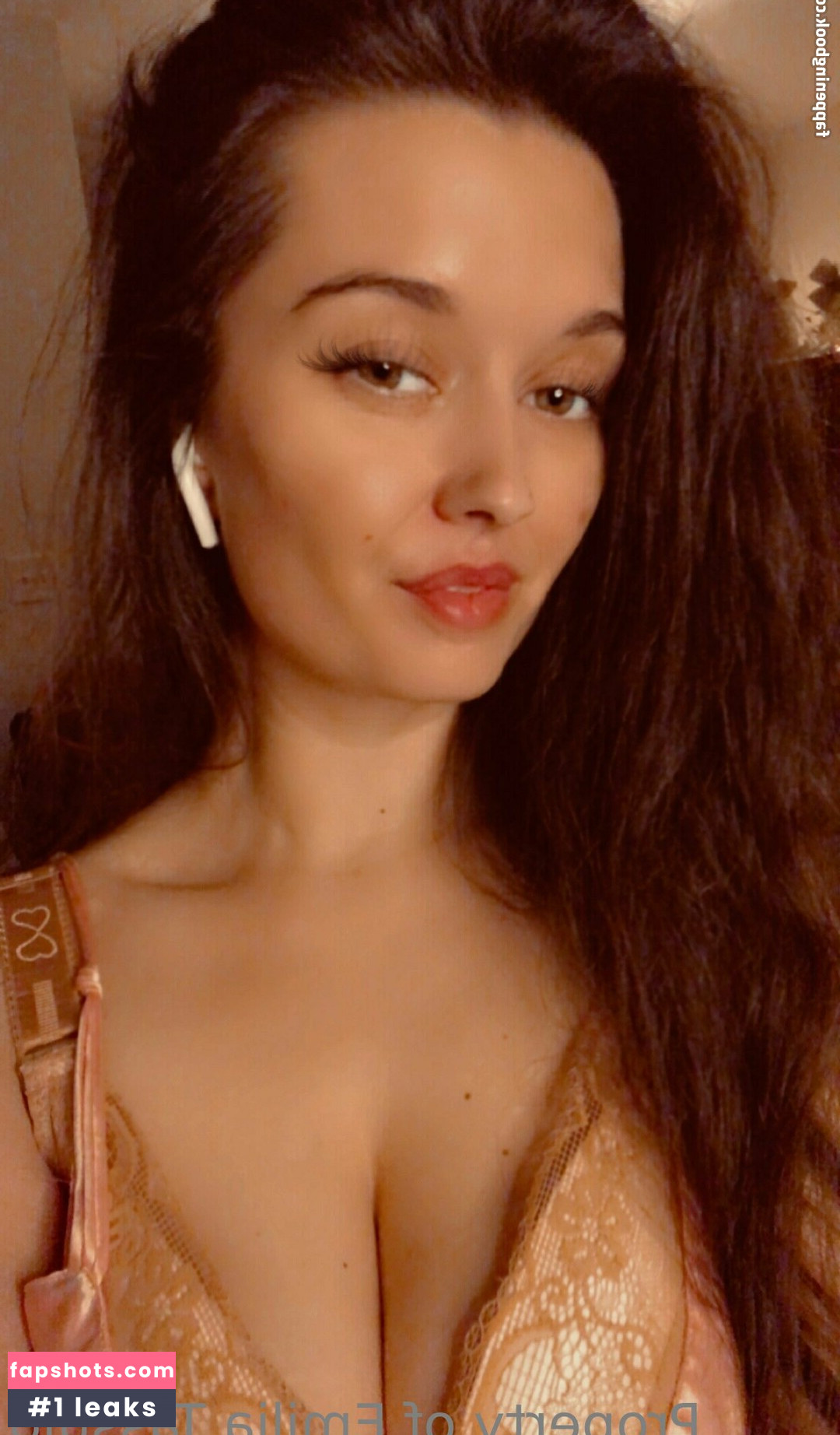 emiliatassulo gallery photo #13