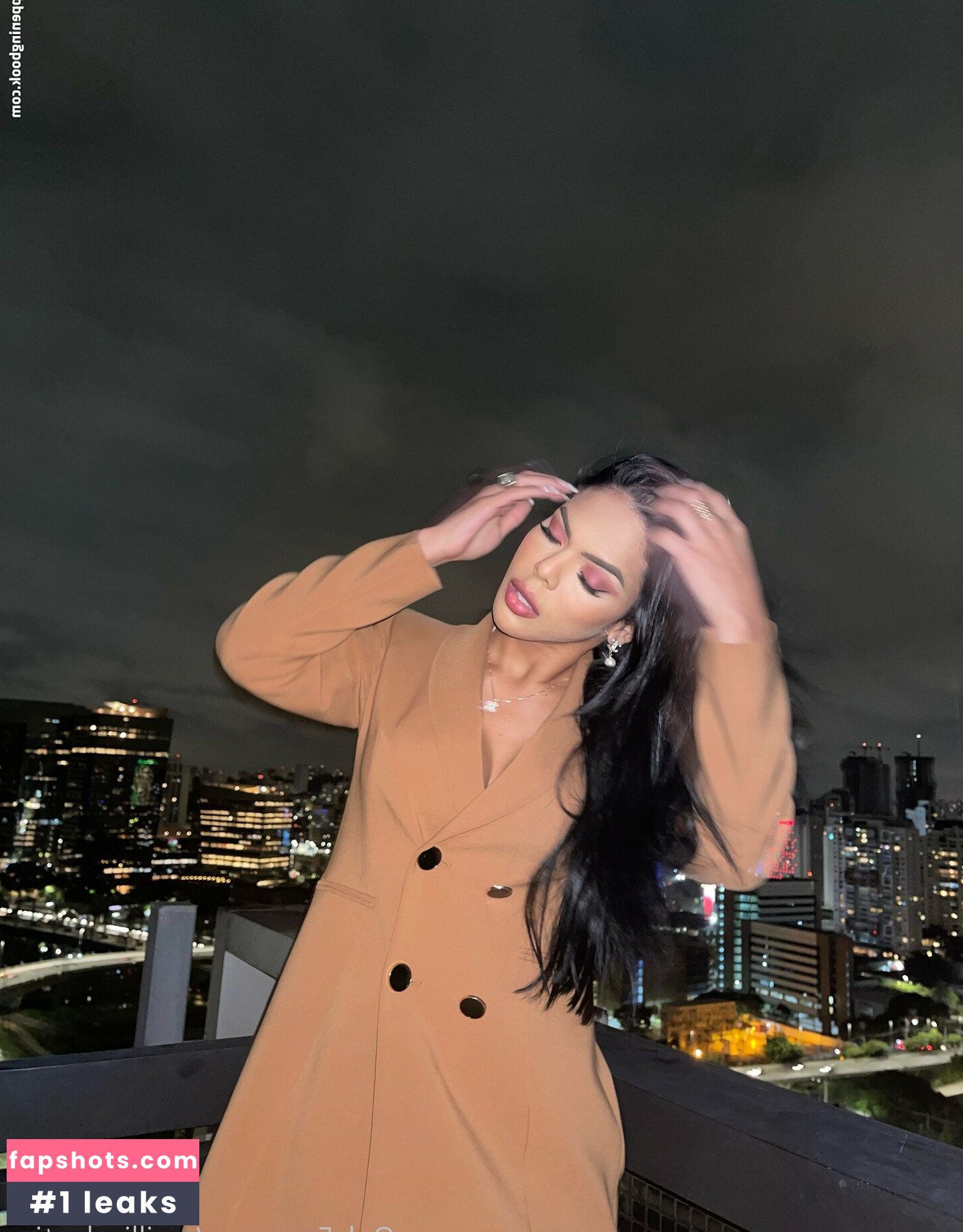 emillivalentina Nahé úniky fotek pouze od fanoušků #8 - Fapshots