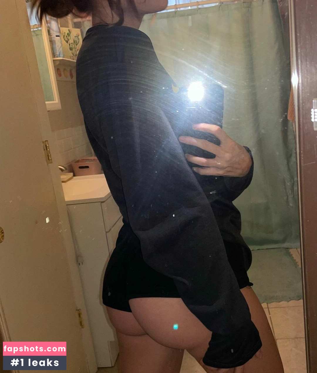 Emily Anne Gordon gallery photo #76