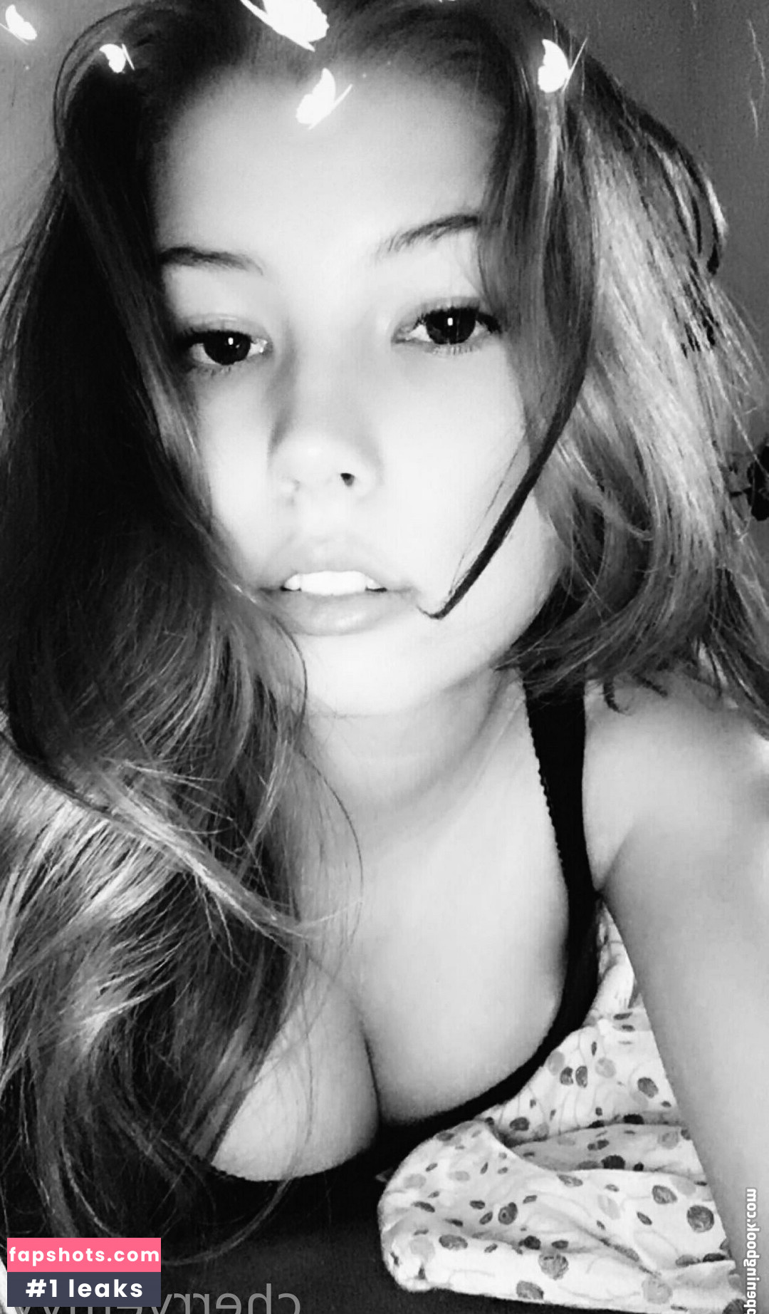 Emily Asmr gallery photo #33