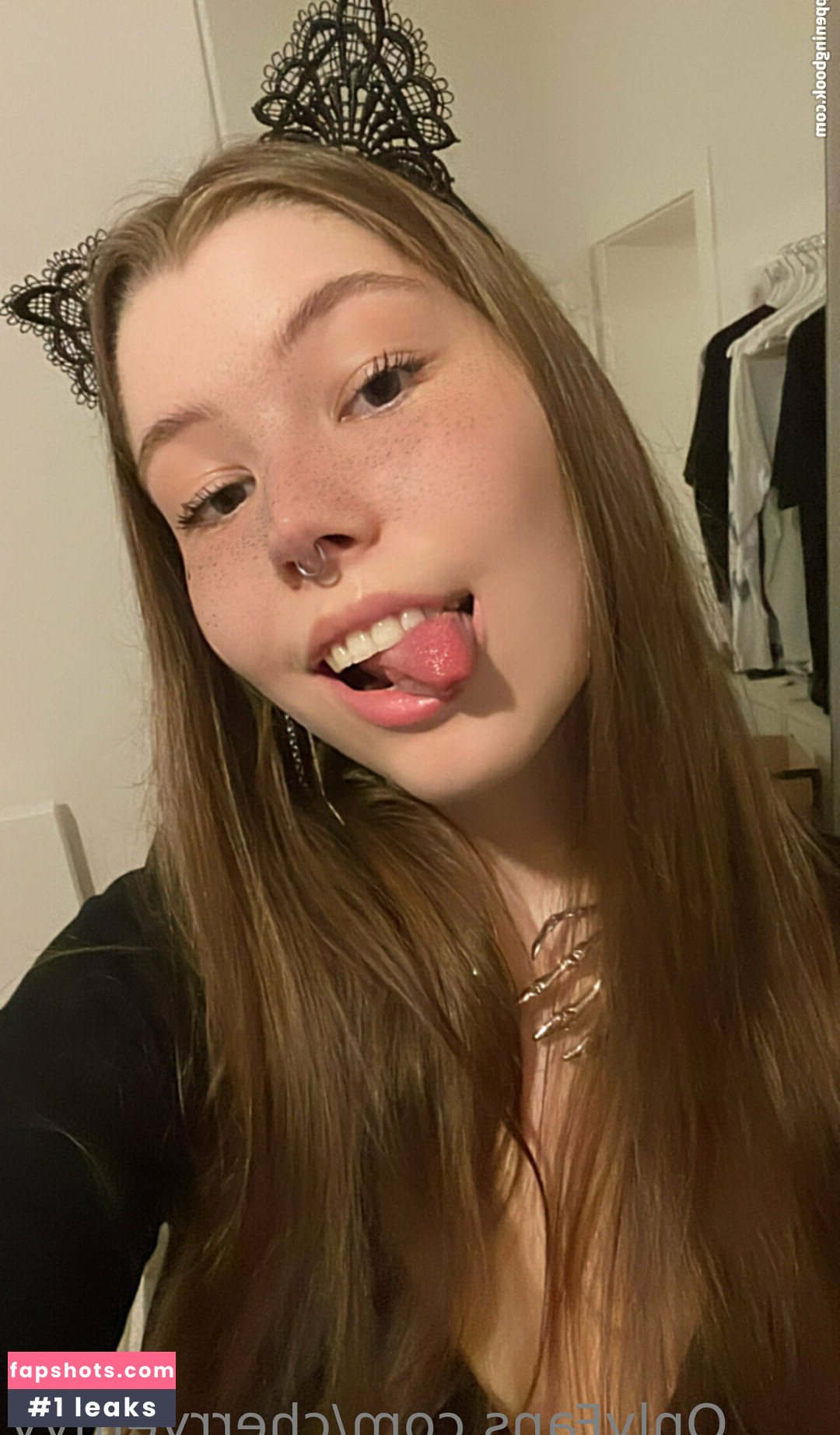 Emily Asmr gallery photo #44