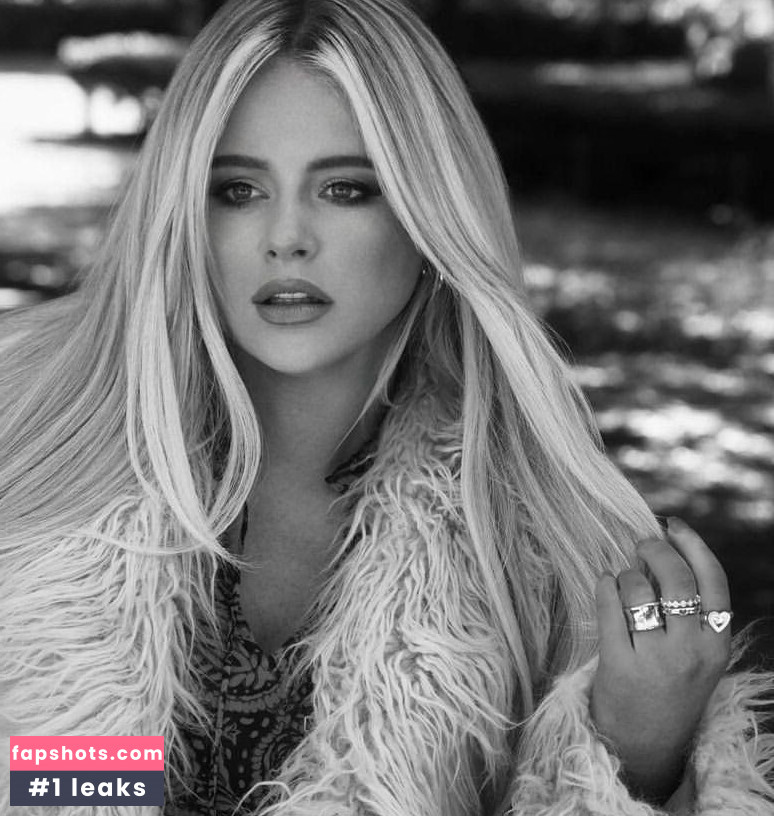 Emily Atack gallery photo #389