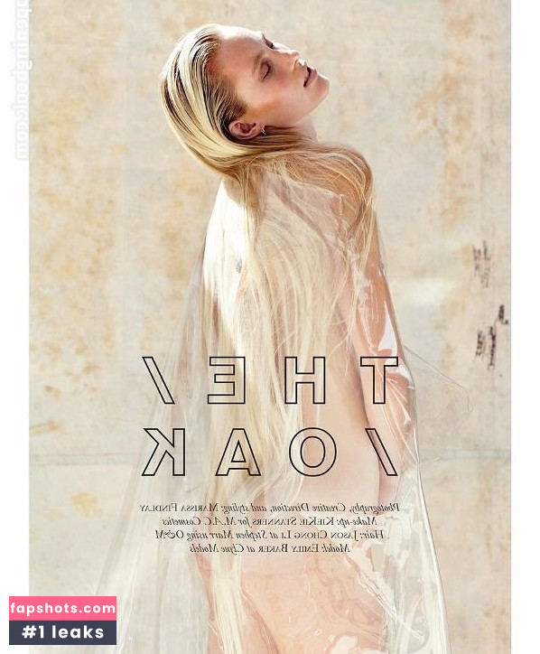 Emily Baker gallery photo #14