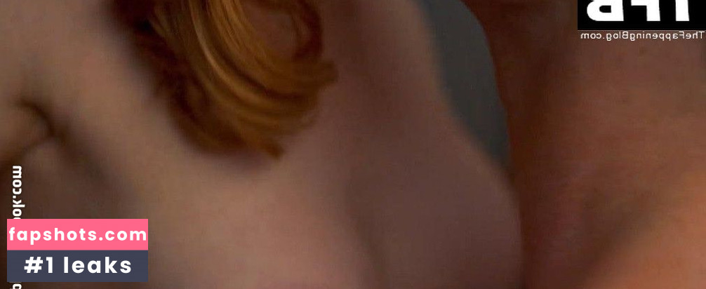 Emily Beecham gallery photo #11