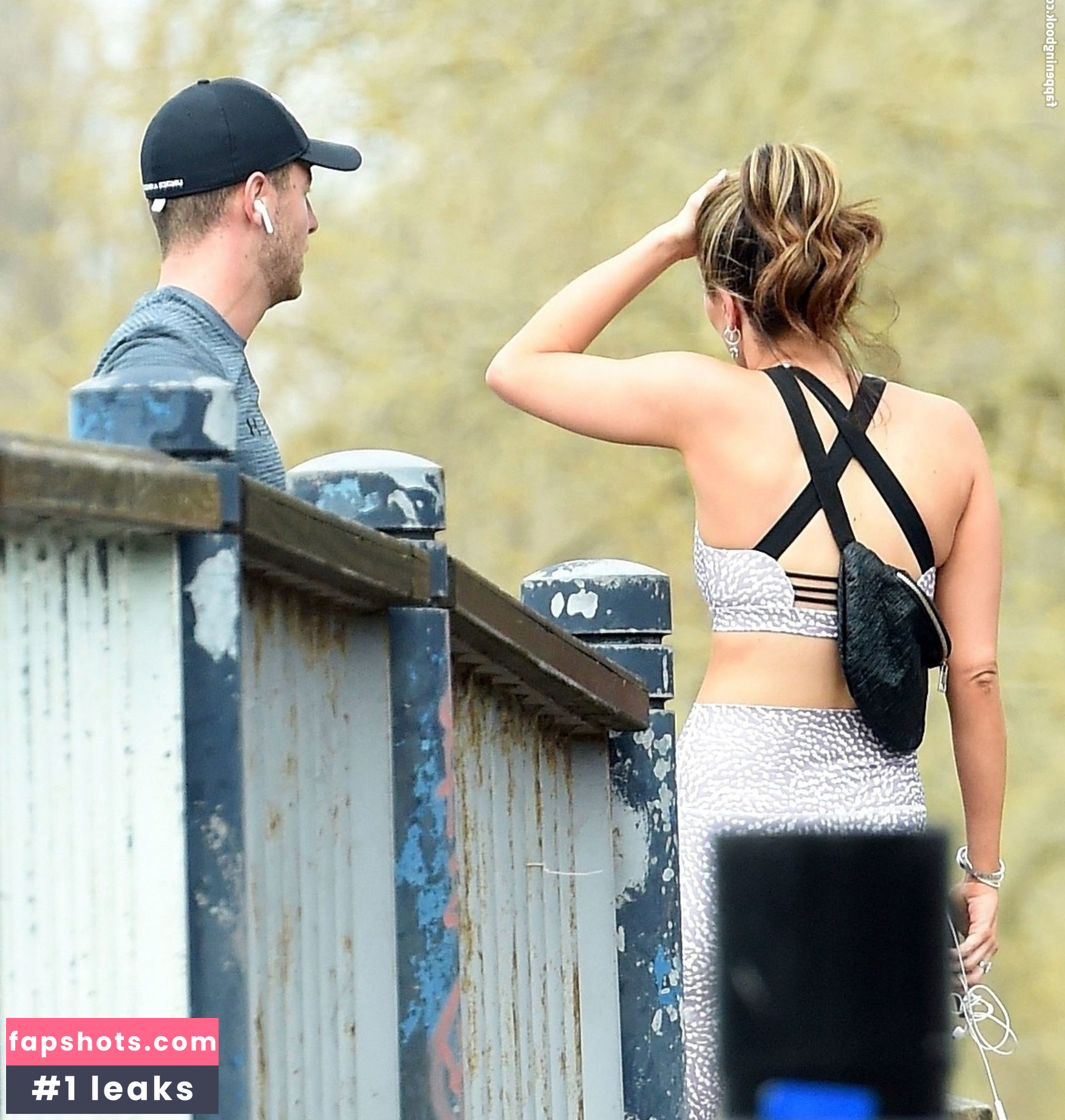 Emily Blackwell gallery photo #22