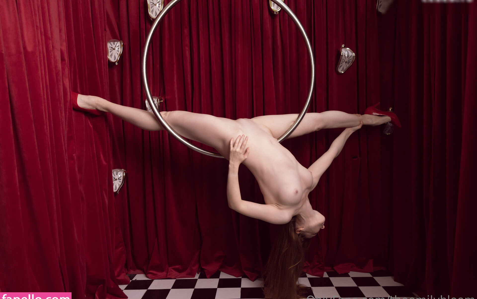 emily-bloom-2 gallery photo #1925