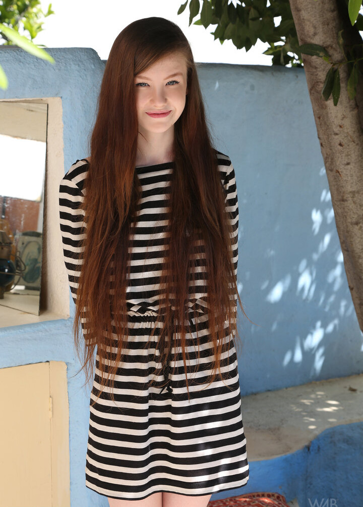 emily-bloom-2 gallery photo #2164