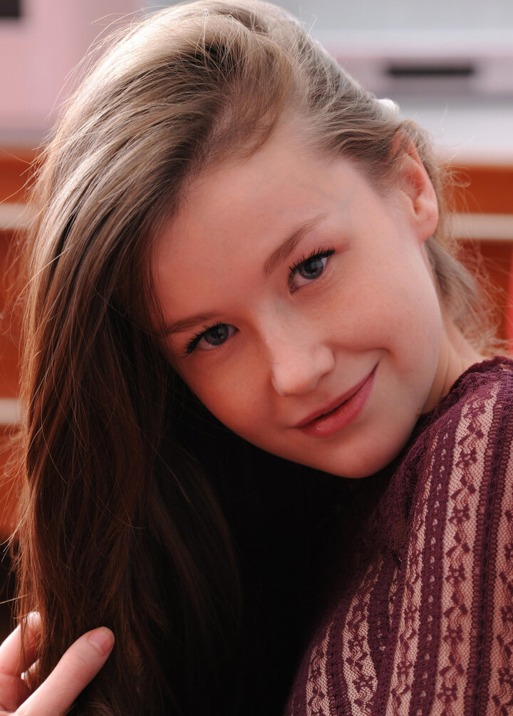 emily-bloom-2 gallery photo #2787