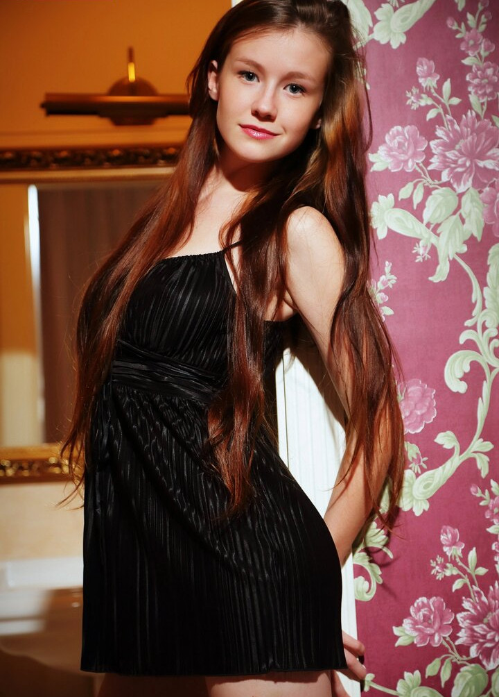 emily-bloom-2 gallery photo #3026