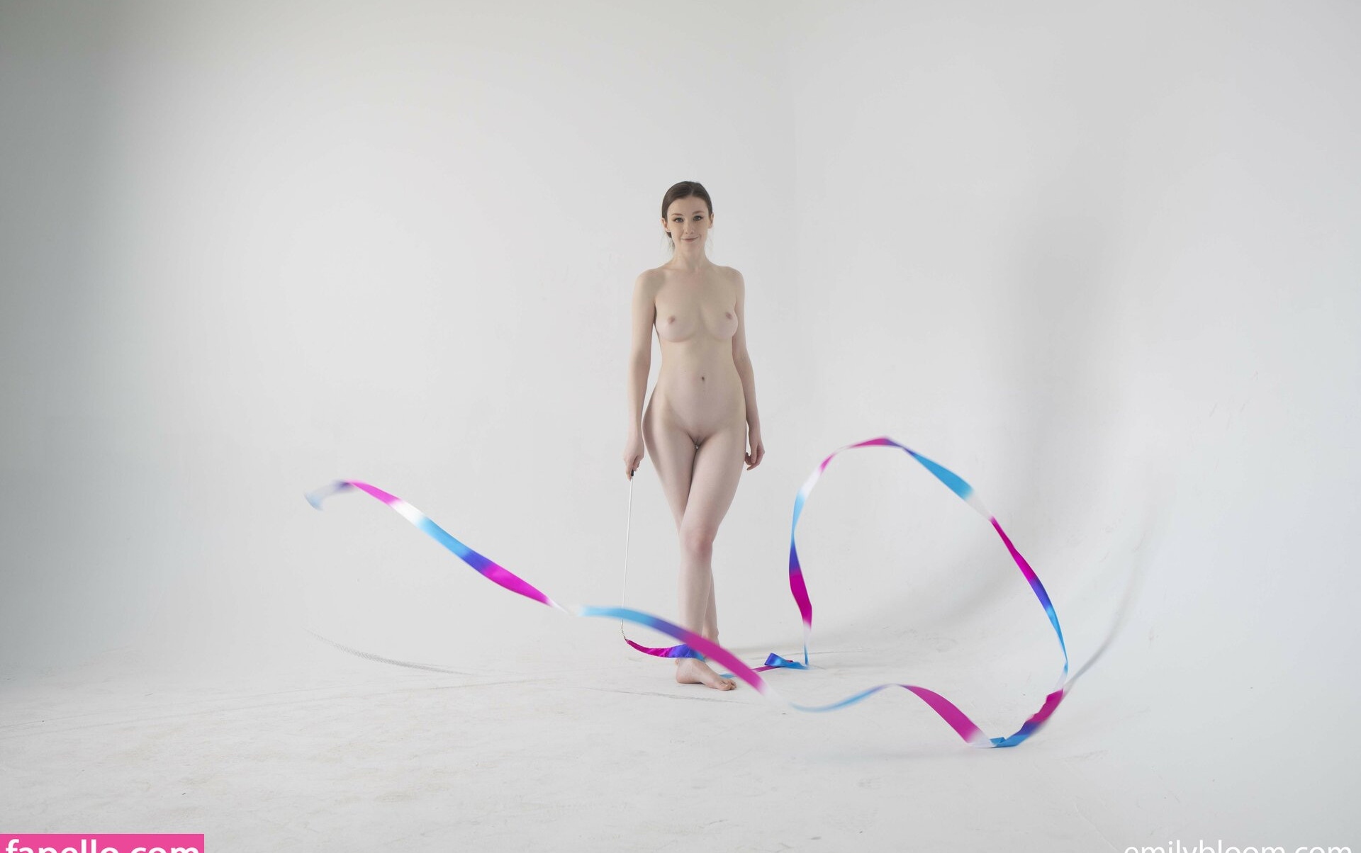 emily-bloom-2 gallery photo #4683