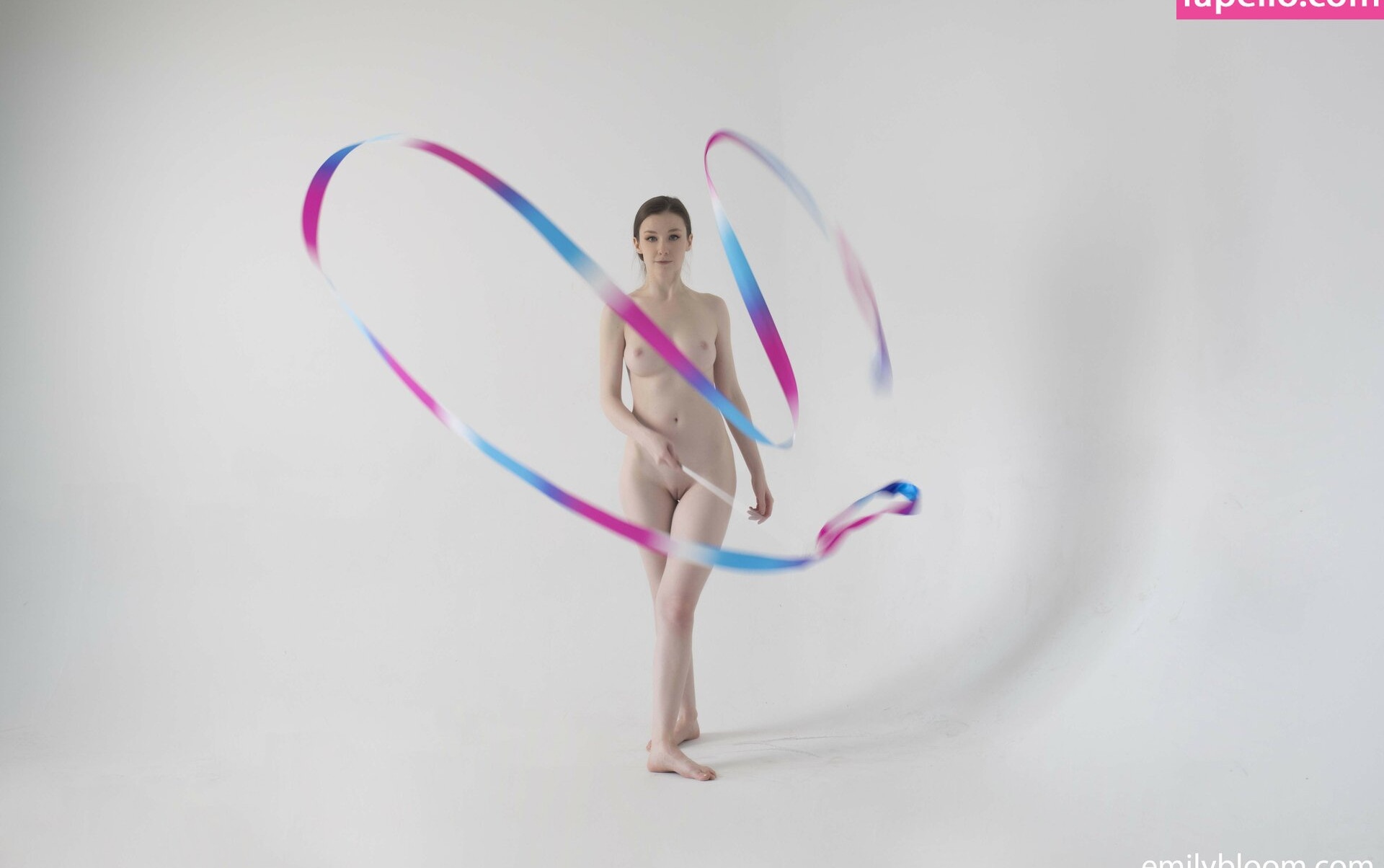 emily-bloom-2 gallery photo #4684