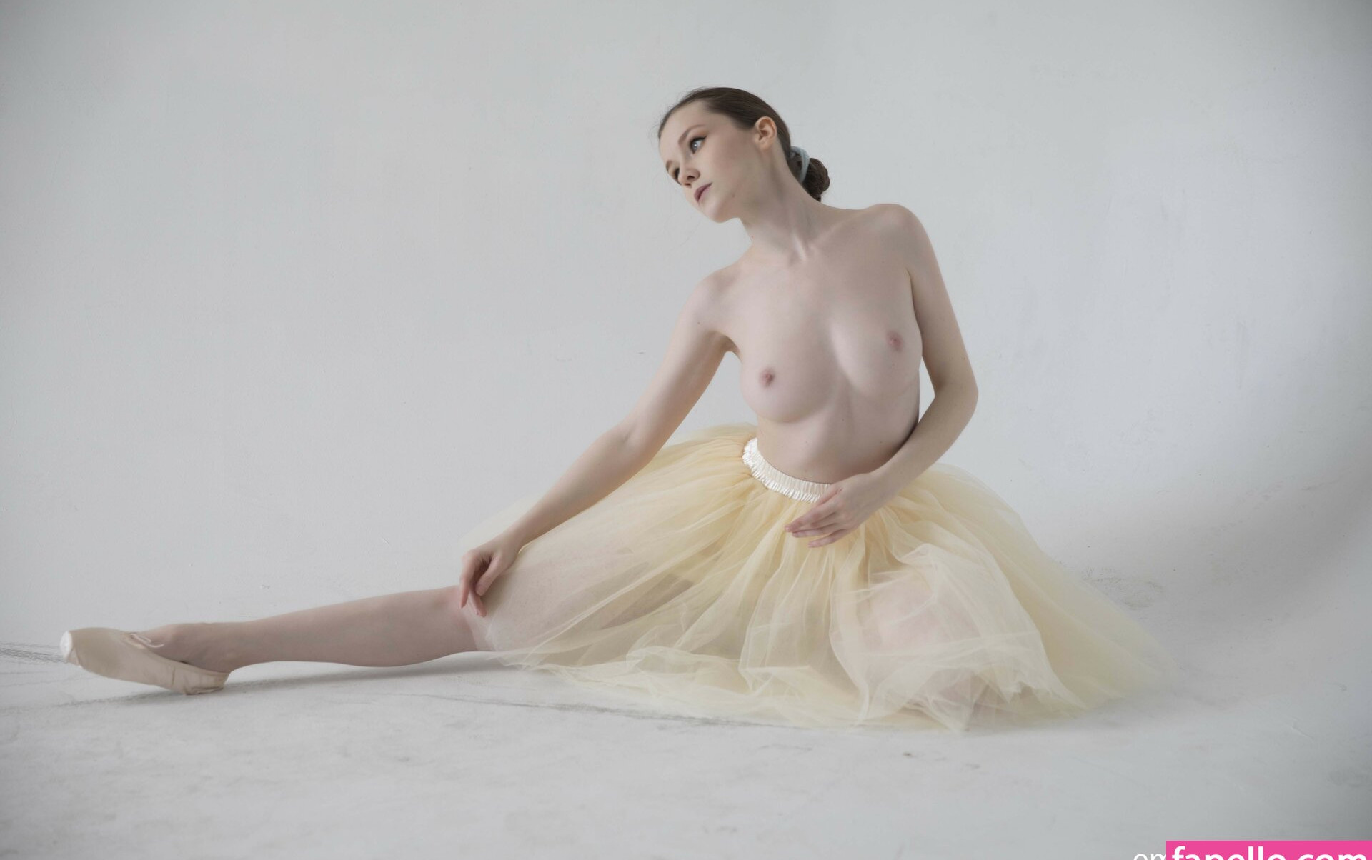 emily-bloom-2 gallery photo #4687