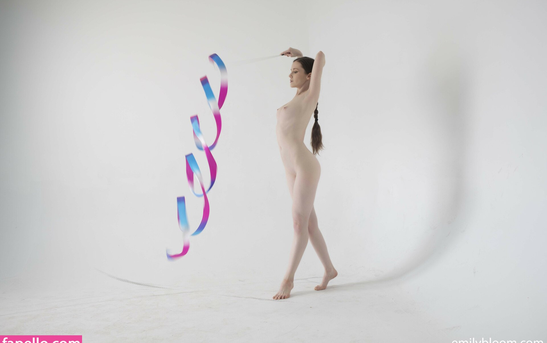 emily-bloom-2 gallery photo #4700