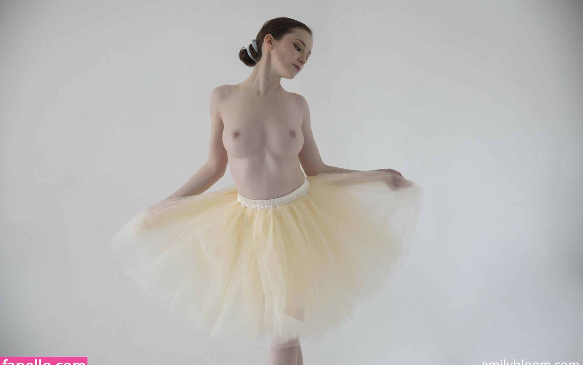 emily-bloom-2 gallery photo #4708