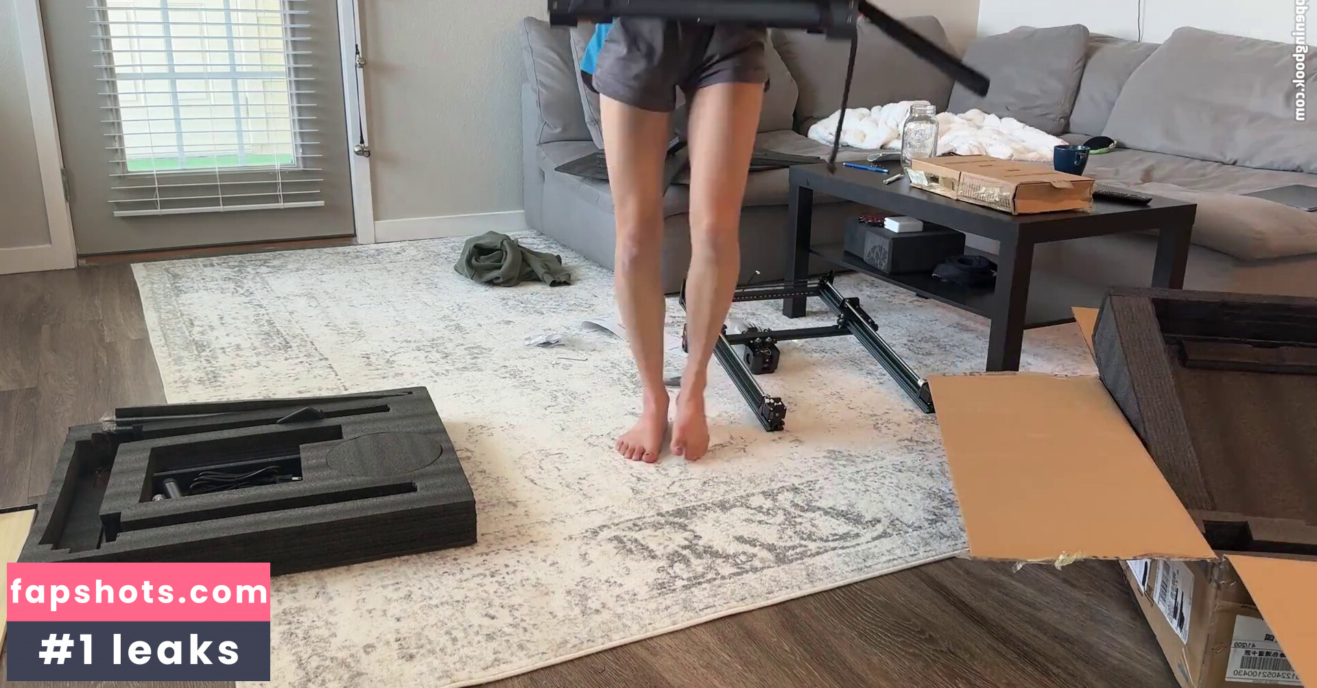 Emily Boe gallery photo #4