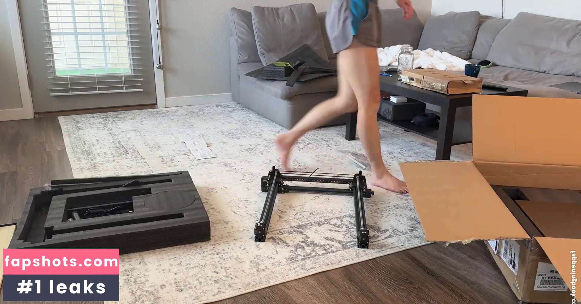 Emily Boe gallery photo #9