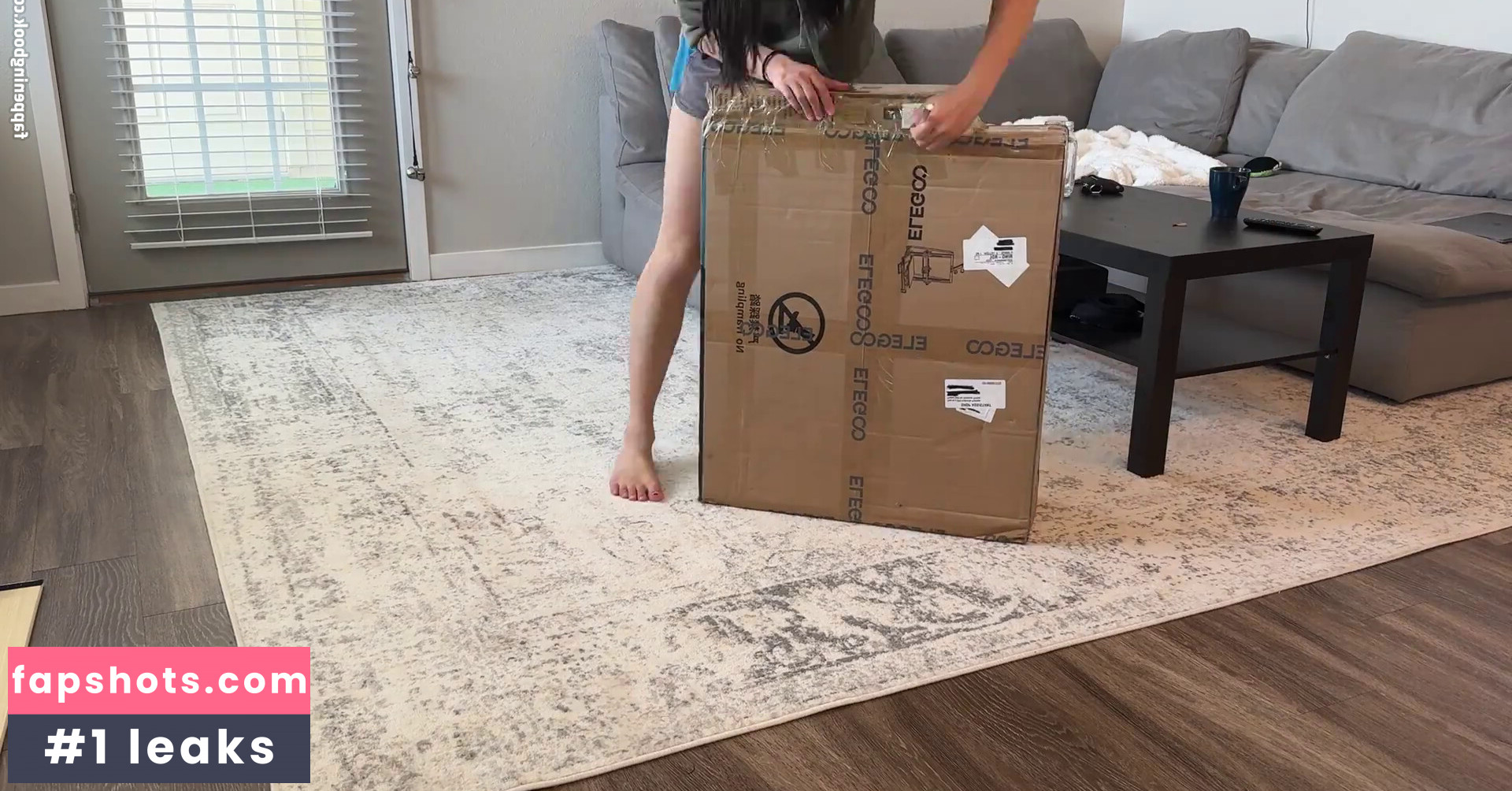 Emily Boe gallery photo #10